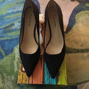 Zigisoho Royals Black